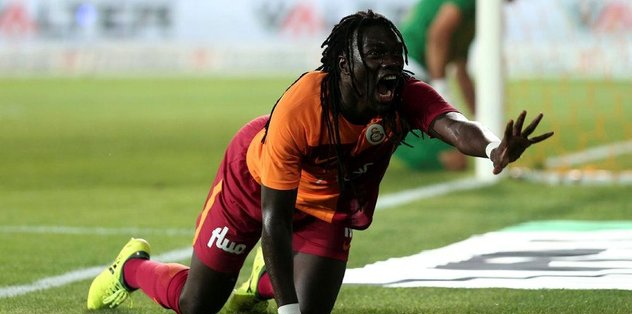 Gomis'in yeri ayrı
